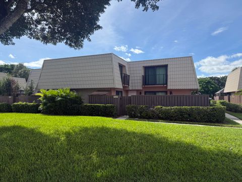 Photo of 5122 51st Way, West Palm Beach, FL 33409 (MLS # RX-11128988)