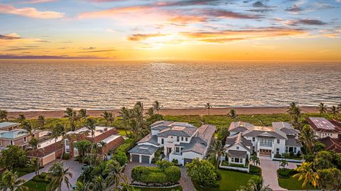 Photo of 22 Ocean Drive, Jupiter Inlet Colony, FL 33469 (MLS # RX-11056298)
