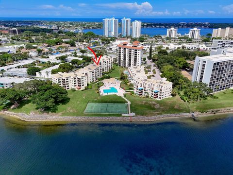 Photo of 372 Golfview Road #403, North Palm Beach, FL 33408 (MLS # RX-11117771)