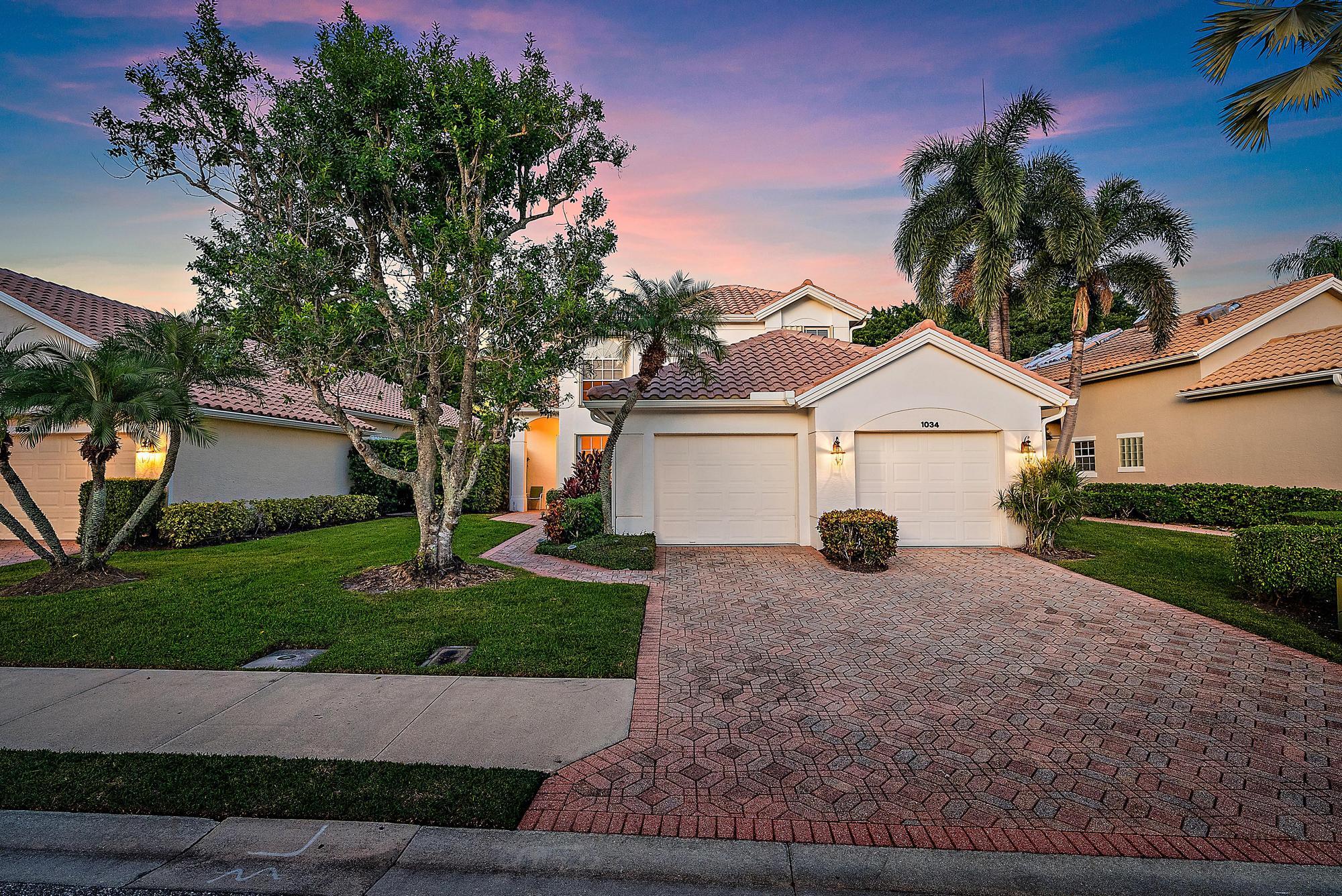 Property for Sale at 1034 Diamond Head Way, Palm Beach Gardens, Palm Beach County, Florida - Bedrooms: 4 
Bathrooms: 4.5  - $1,235,000