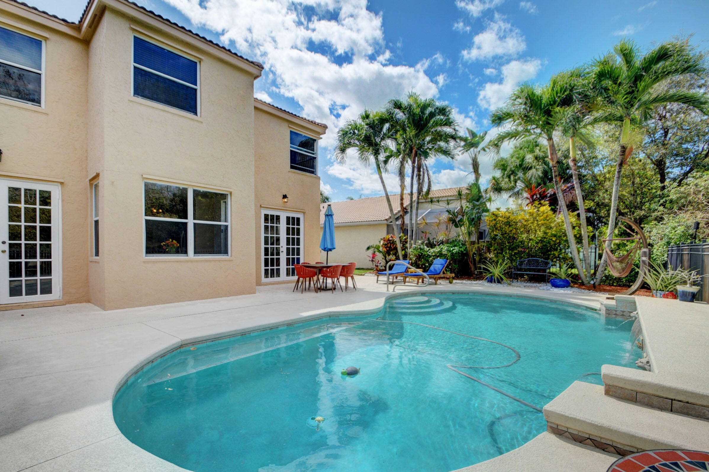 7565 Kingsley Court, Lake Worth, Palm Beach County, Florida - 4 Bedrooms  
2.5 Bathrooms - 