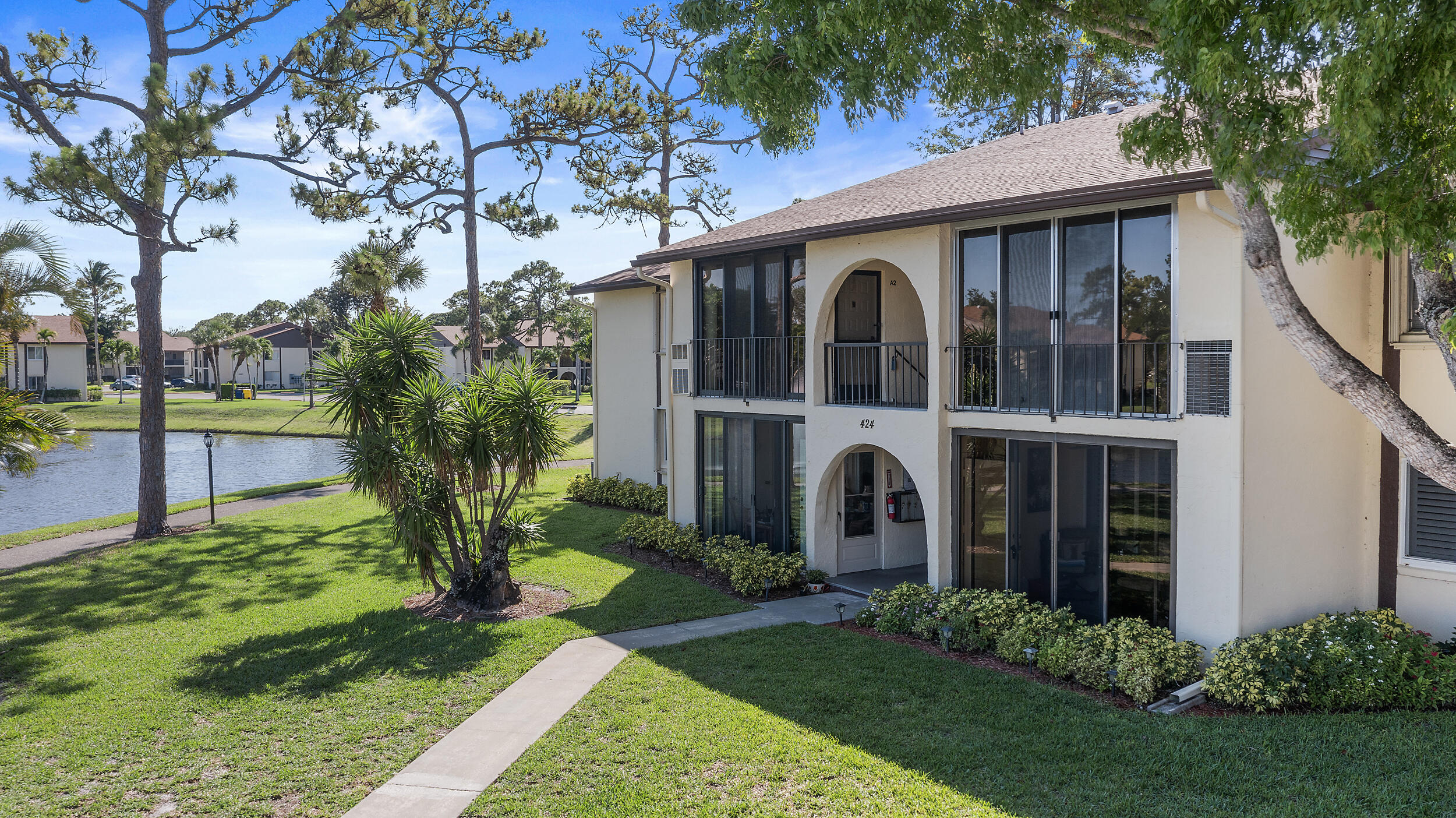 Property for Sale at 3561 Pine Tree Court A-2, Greenacres, Palm Beach County, Florida - Bedrooms: 2 
Bathrooms: 1.5  - $199,999