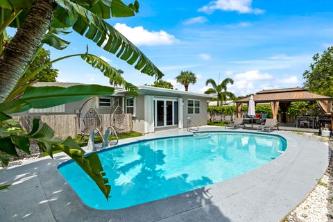 Photo of 1800 NE 28th Avenue, Pompano Beach, FL 33062 (MLS # RX-11127280)