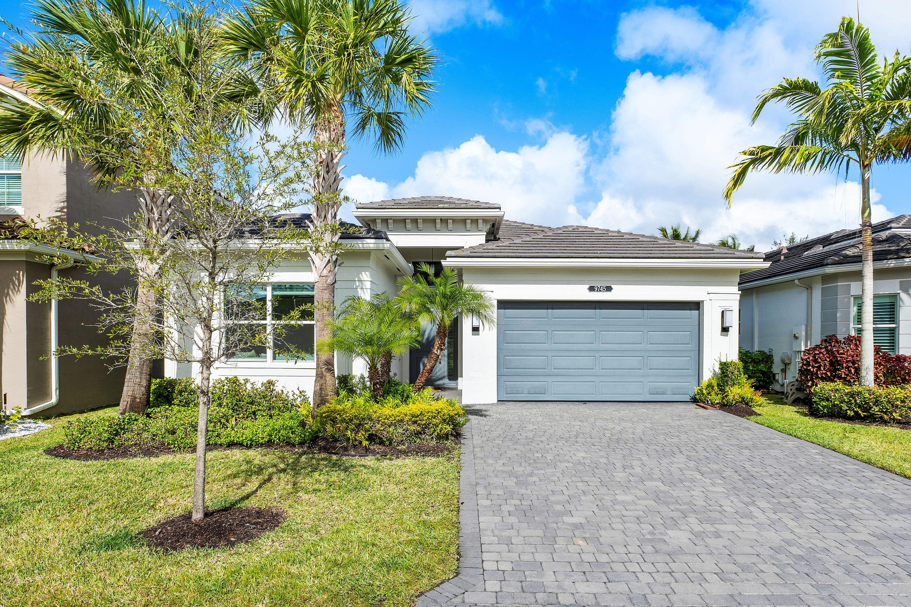 Property for Sale at 9745 Salty Bay Drive, Delray Beach, Palm Beach County, Florida - Bedrooms: 3 
Bathrooms: 2.5  - $899,000