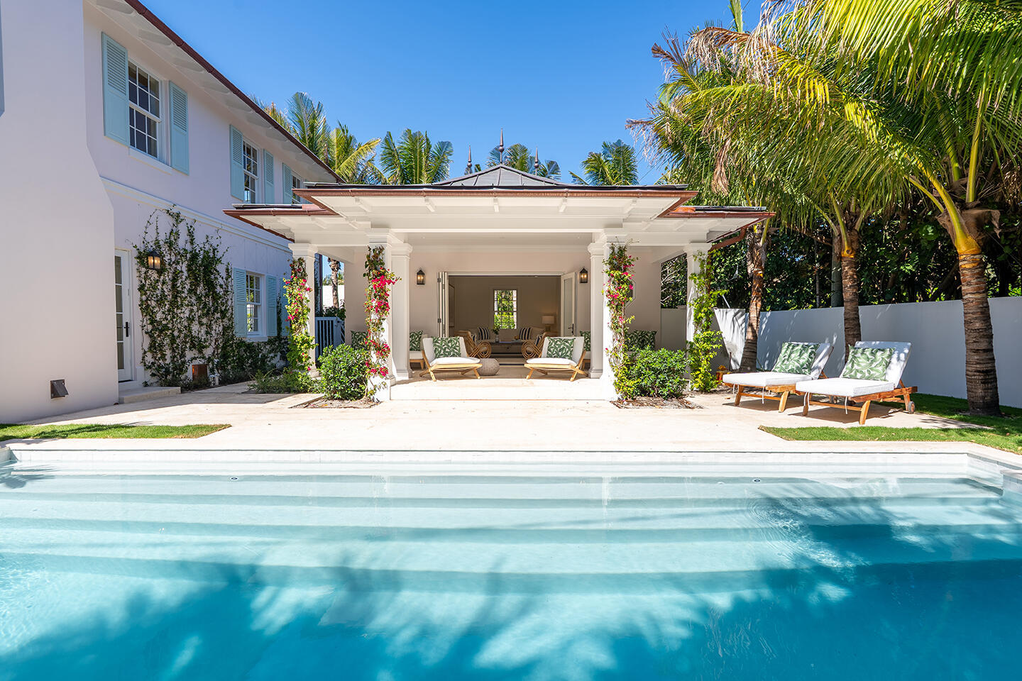 Photo 1 of 200 Bahama Lane, Palm Beach, Florida, $17,950,000, Web #: 11066746
