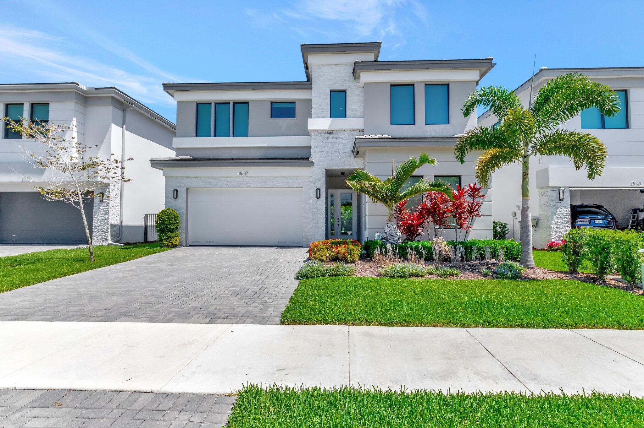 8637 Torrey Isles Terrace, Boca Raton, Palm Beach County, Florida - 4 Bedrooms  
4 Bathrooms - 