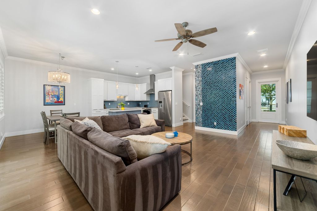 Photo of 411 SE High School Avenue, Stuart, FL 34994 (MLS # RX-11102614)