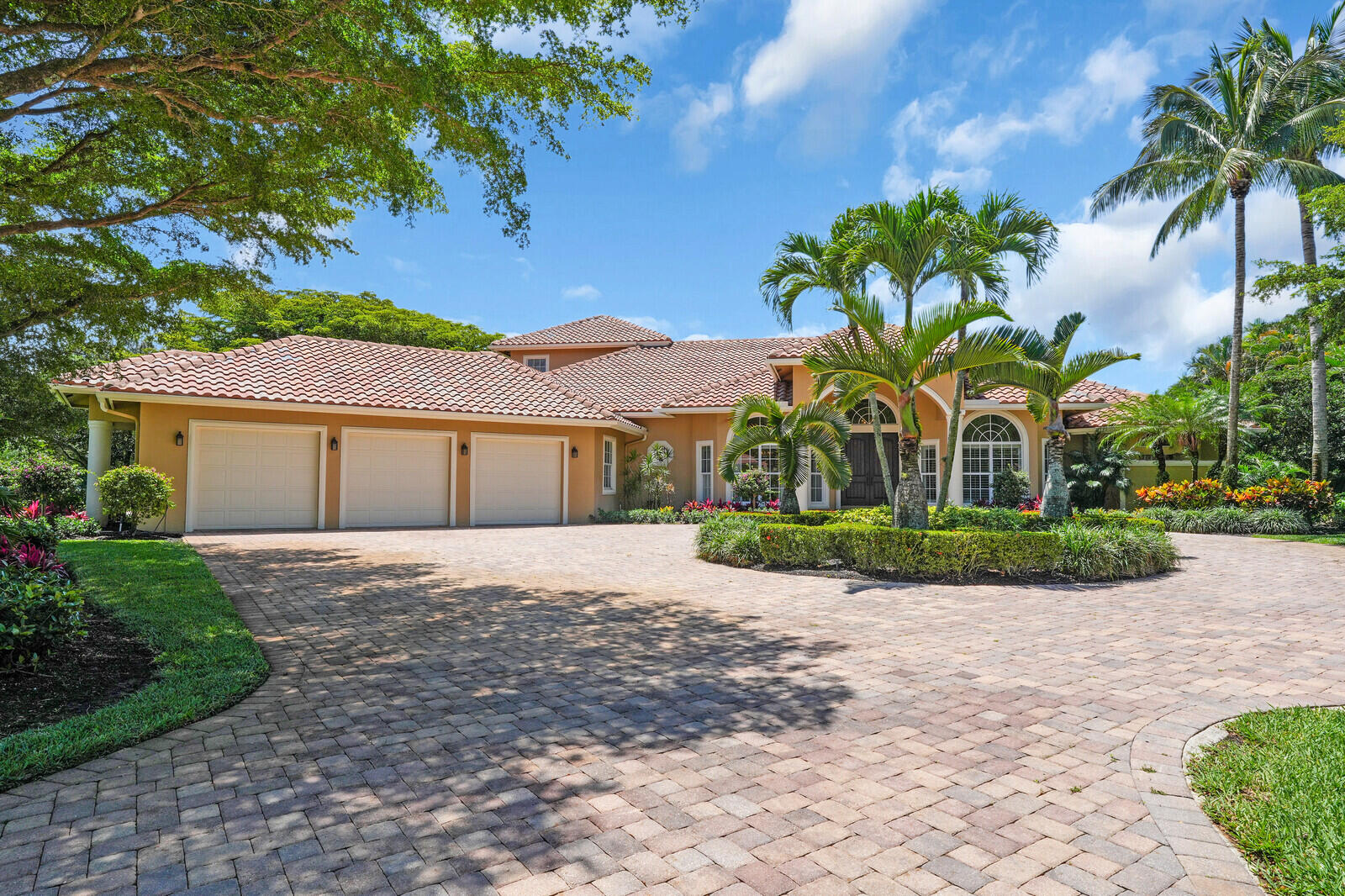 Property for Sale at 8380 Woodsmuir Drive, West Palm Beach, Palm Beach County, Florida - Bedrooms: 4 
Bathrooms: 4.5  - $1,995,000
