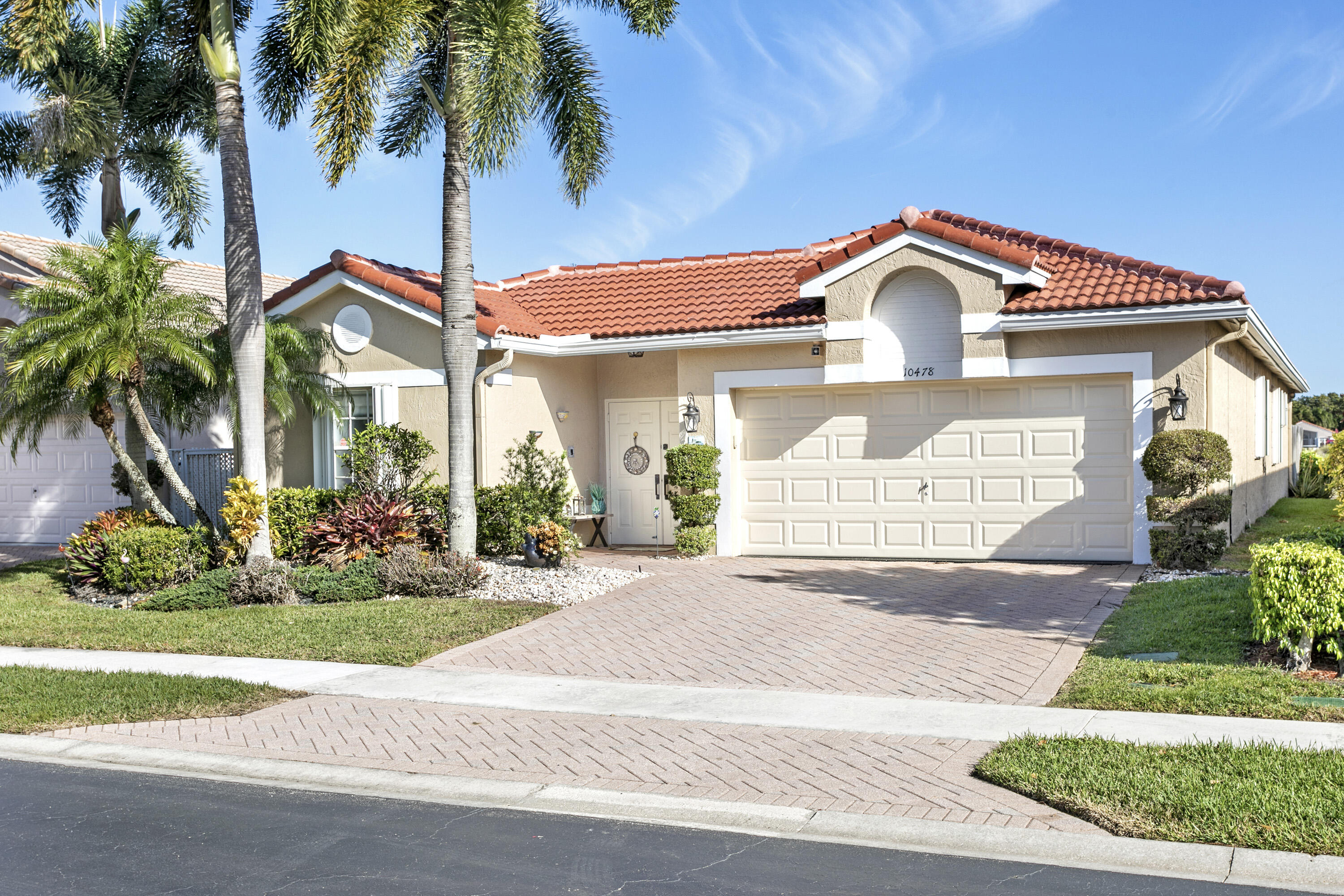 Property for Sale at 10478 Utopia Circle, Boynton Beach, Palm Beach County, Florida - Bedrooms: 3 
Bathrooms: 3  - $539,900