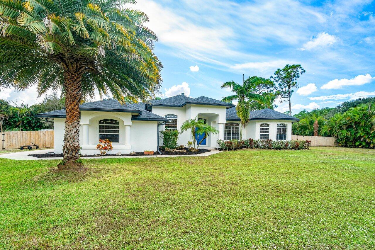 16606 71st Lane, Loxahatchee, Palm Beach County, Florida - 3 Bedrooms  
3 Bathrooms - 