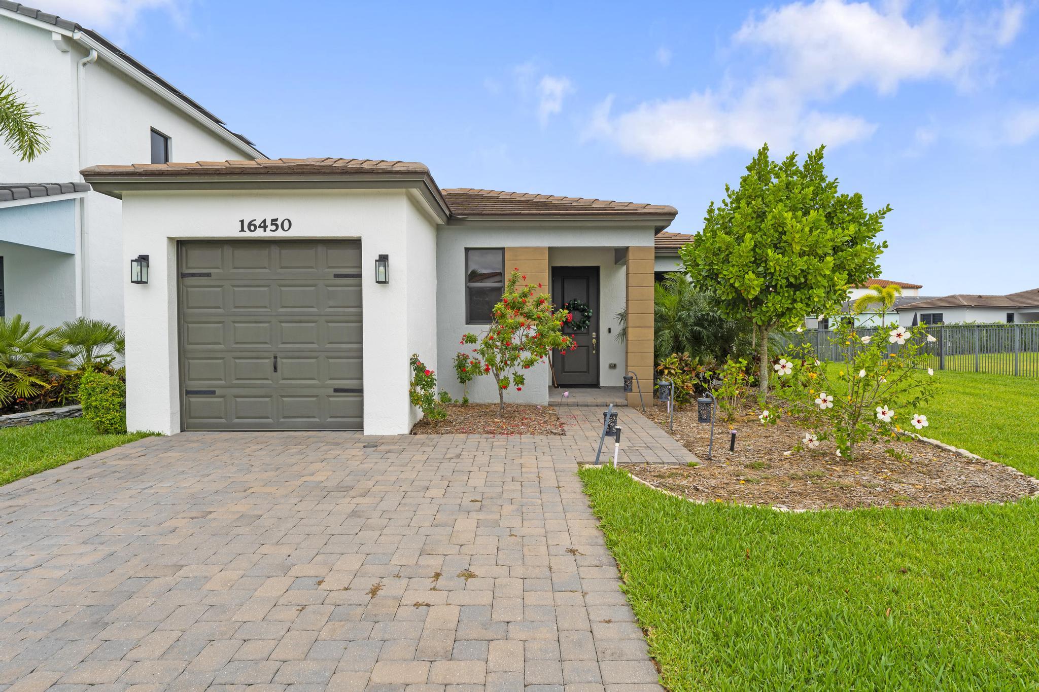 Property for Sale at 16450 Sandy Shore Drive, Westlake, Palm Beach County, Florida - Bedrooms: 3 
Bathrooms: 2  - $529,500