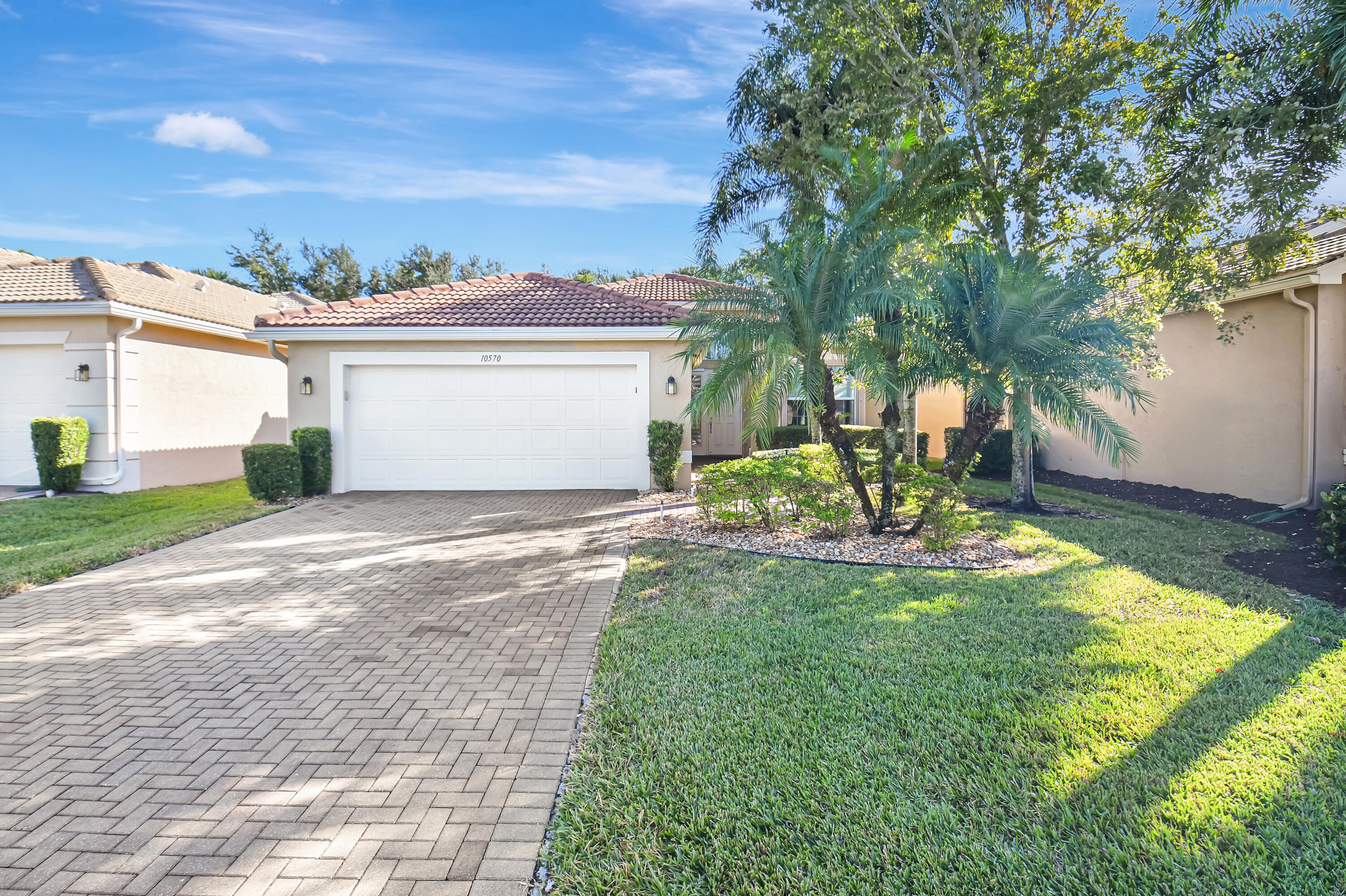 10570 Stone Garden Drive, Boynton Beach, Palm Beach County, Florida - 3 Bedrooms  
2 Bathrooms - 