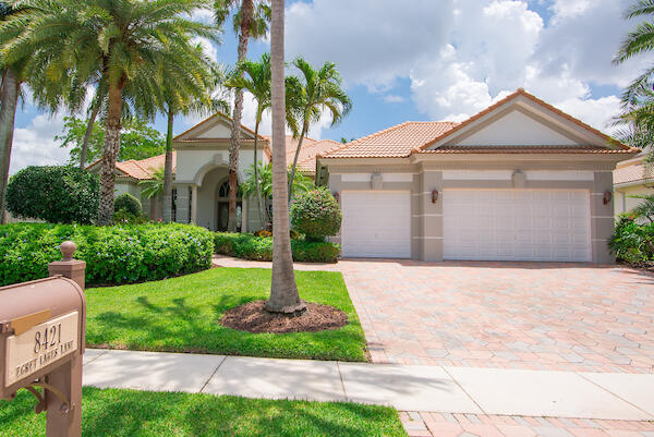 8421 Egret Lakes Lane, West Palm Beach, Palm Beach County, Florida - 4 Bedrooms  
4.5 Bathrooms - 