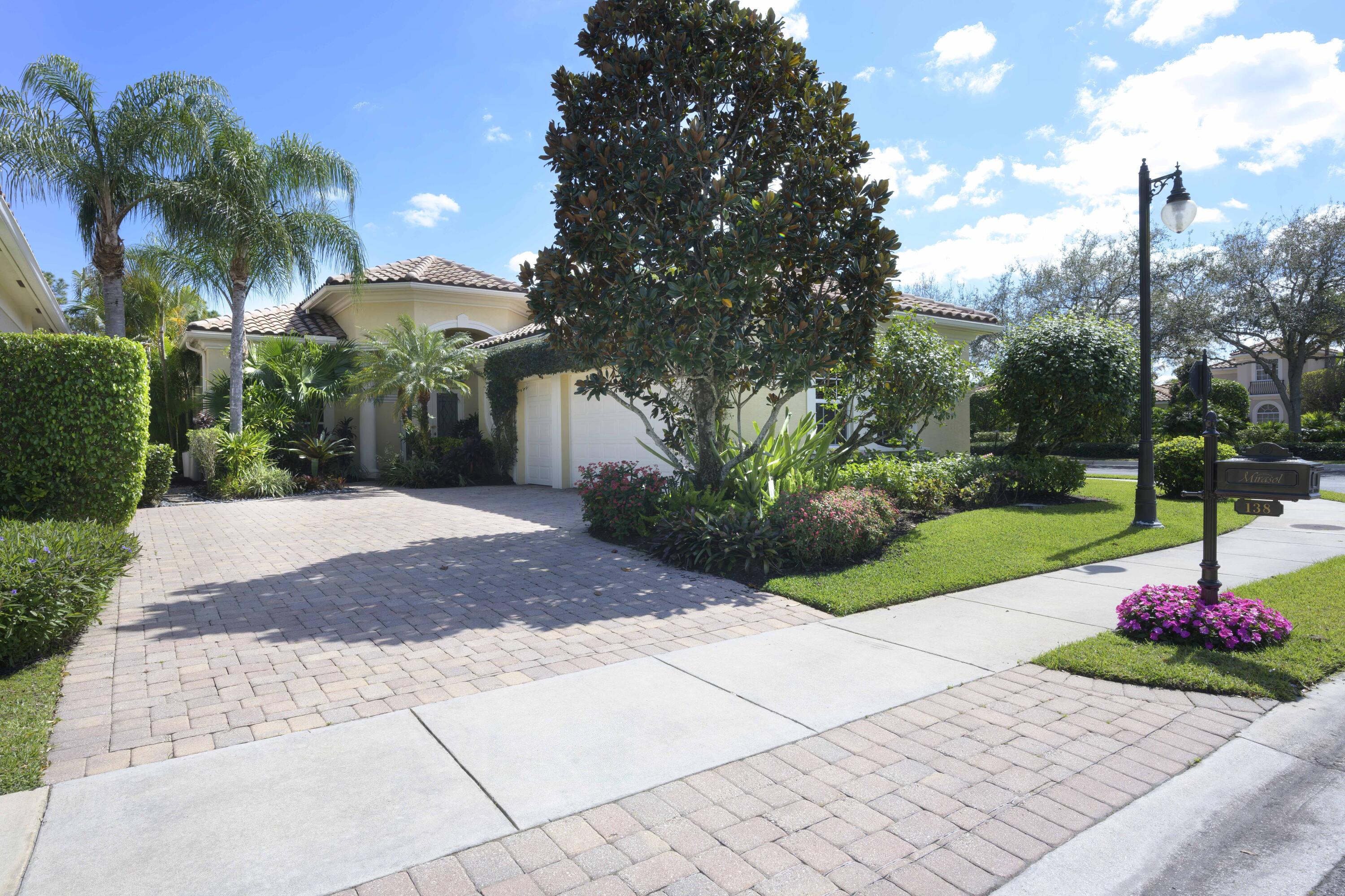 138 Bianca Drive, Palm Beach Gardens, Palm Beach County, Florida - 3 Bedrooms  
3 Bathrooms - 