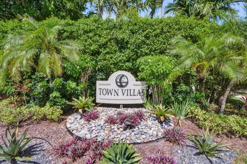 Photo of 18710 Garbo Terrace #1, Boca Raton, FL 33496 (MLS # RX-11119100)