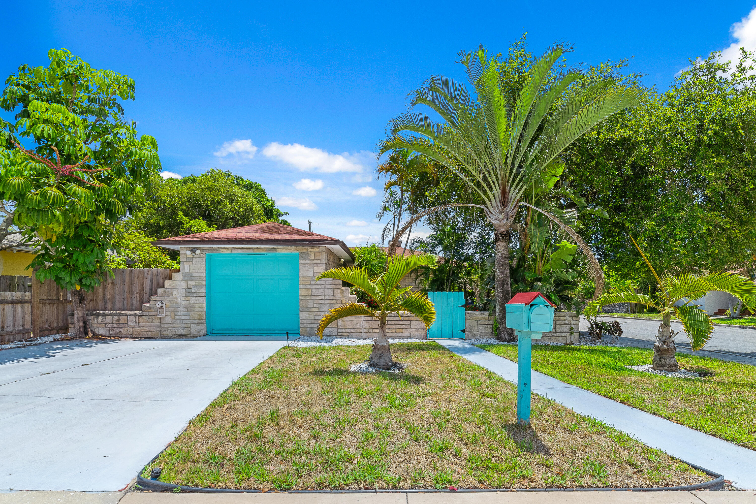 1202 N K Street, Lake Worth Beach, Palm Beach County, Florida - 3 Bedrooms  
1.5 Bathrooms - 