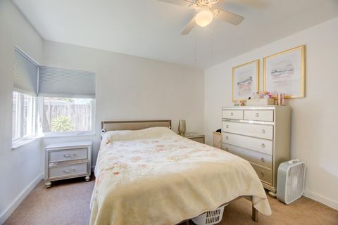 Tiny photo for 5225 NE 5 Avenue, Oakland Park, FL 33334 (MLS # RX-11116108)