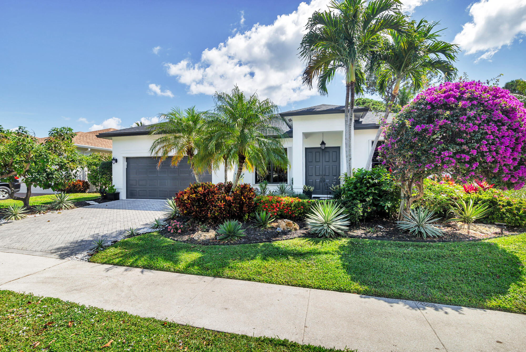63 Lake Eden Drive, Boynton Beach, Palm Beach County, Florida - 4 Bedrooms  
2 Bathrooms - 
