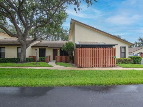 Photo of 8091 SE Villa Circle, Hobe Sound, FL 33455 (MLS # RX-11121260)