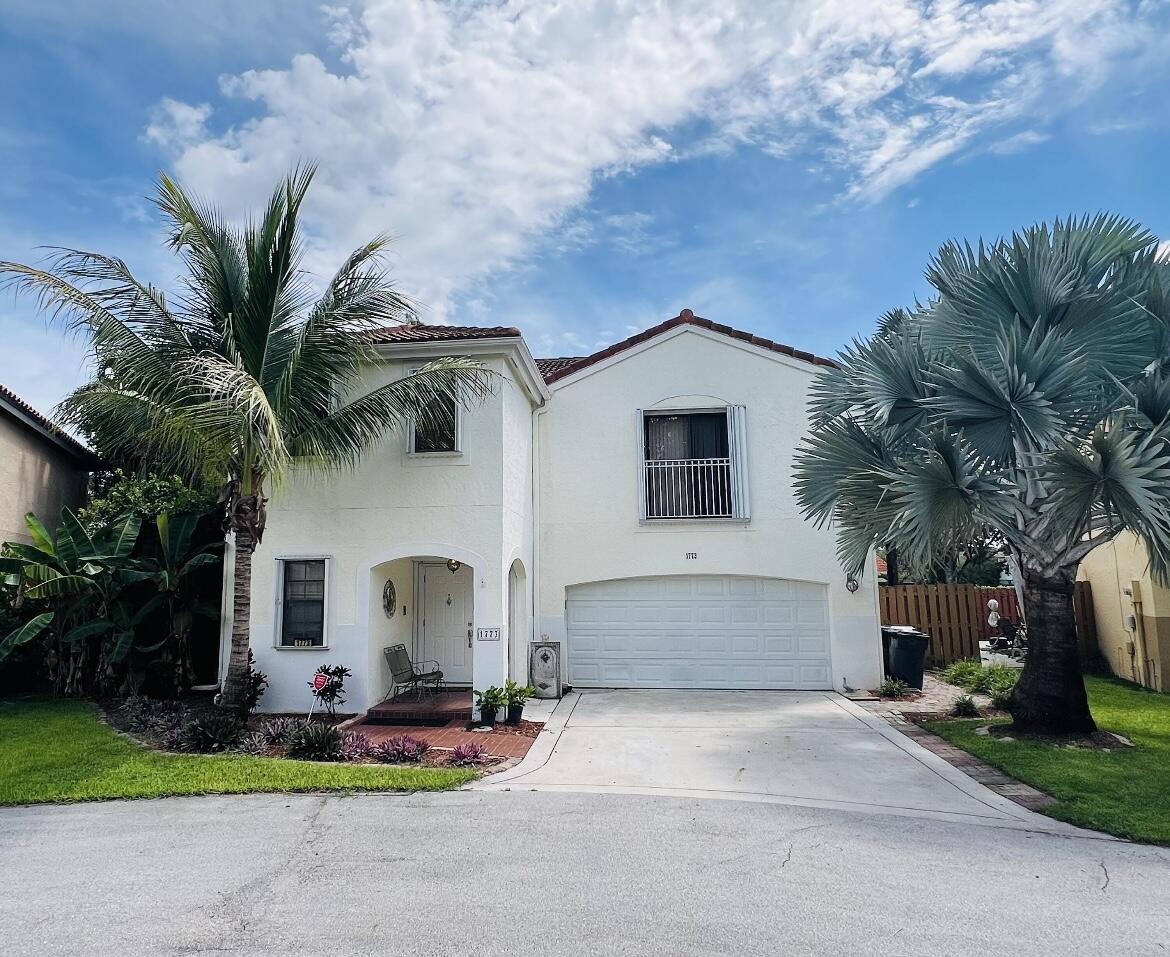 Property for Sale at 1773 Harborside Circle, Wellington, Palm Beach County, Florida - Bedrooms: 4 
Bathrooms: 2.5  - $520,000