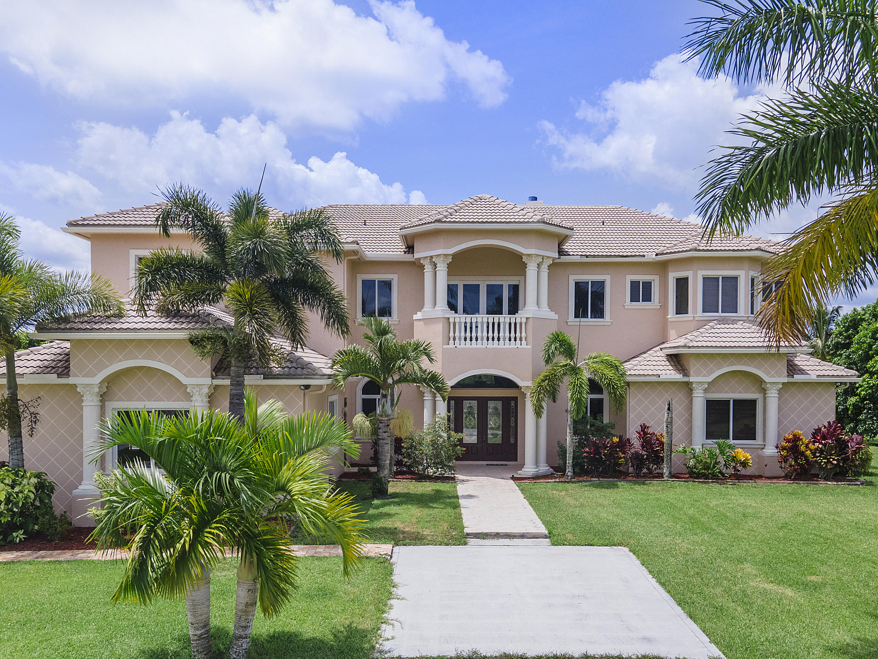 Property for Sale at 19682 Egret Lane, Loxahatchee, Palm Beach County, Florida - Bedrooms: 5 
Bathrooms: 5.5  - $2,690,000