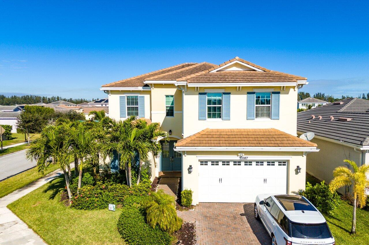 15987 Whippoorwill Circle, The Acreage, Palm Beach County, Florida - 5 Bedrooms  
4.5 Bathrooms - 