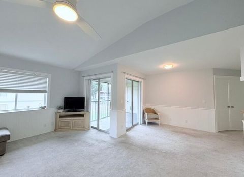 Photo of 6508 Chasewood Drive #H, Jupiter, FL 33458 (MLS # RX-11128979)