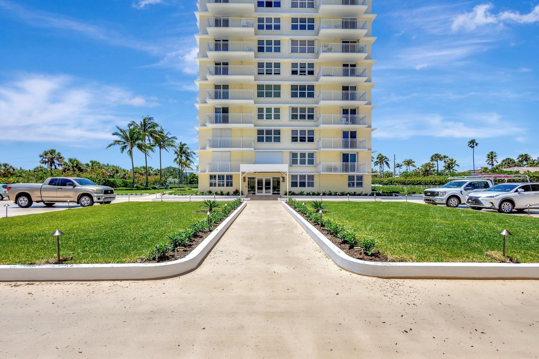 Property for Sale at 500 Ocean Drive W-1A, Juno Beach, Palm Beach County, Florida - Bedrooms: 1 
Bathrooms: 1.5  - $635,000