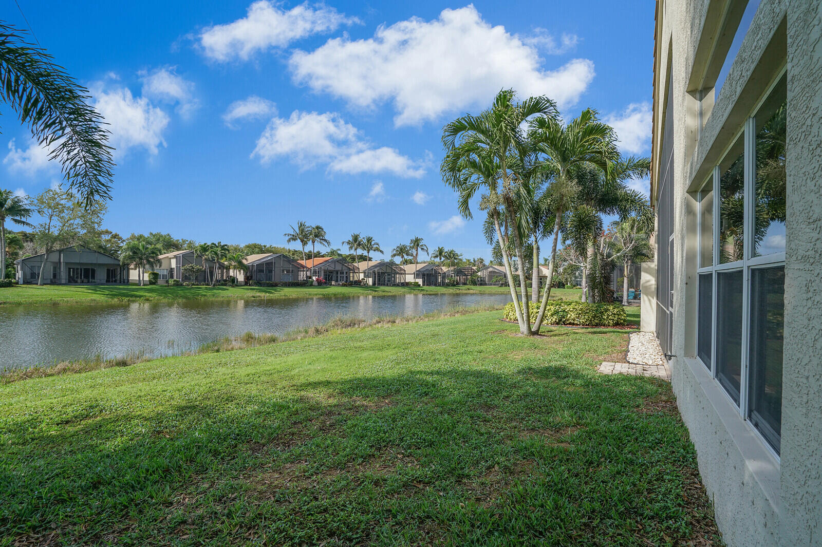 6616 Capistrano Beach Trail, Delray Beach, Palm Beach County, Florida - 3 Bedrooms  
2.5 Bathrooms - 