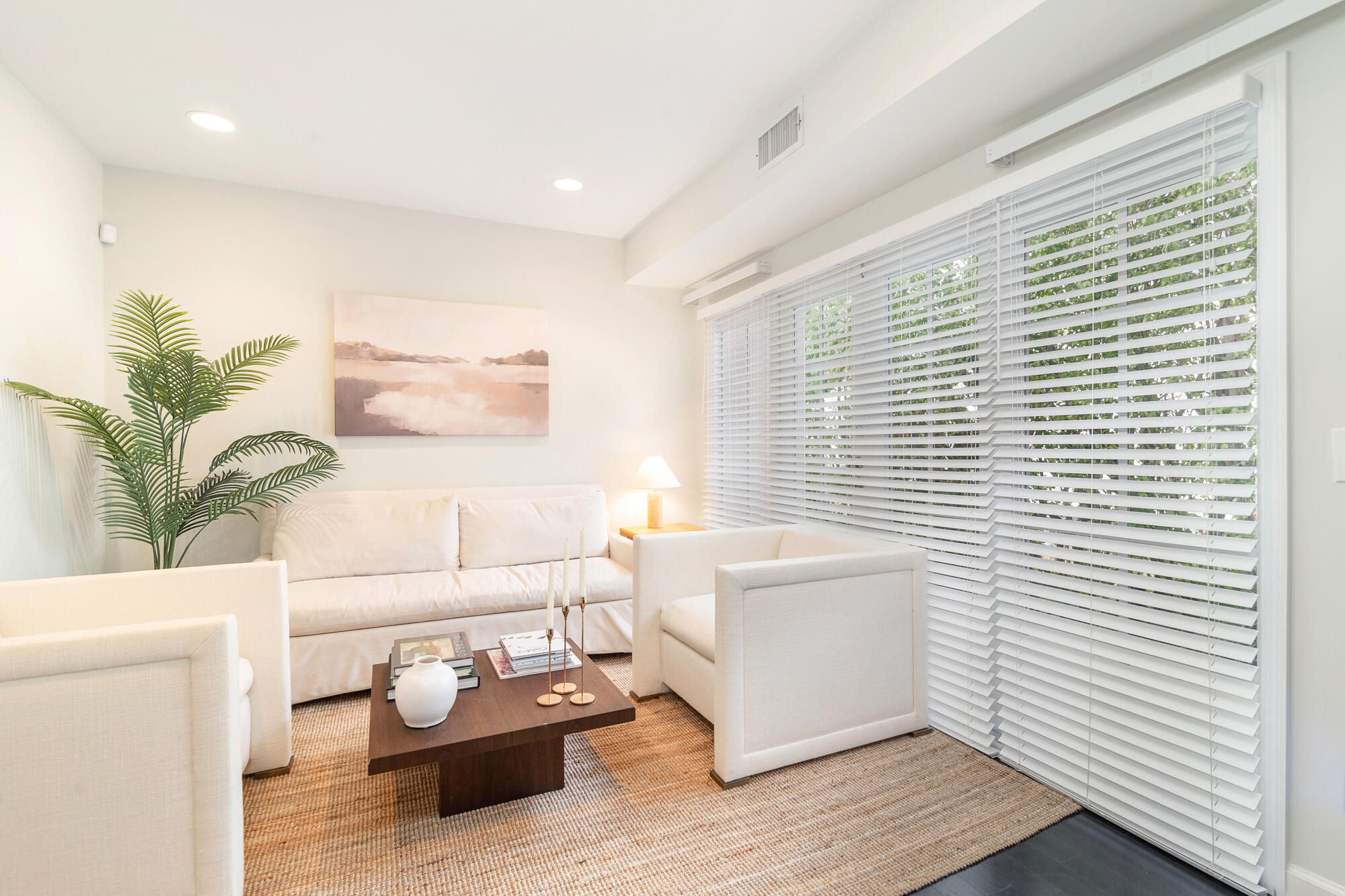 173 Peruvian Avenue 2, Palm Beach, Palm Beach County, Florida - 1 Bedrooms  
1.5 Bathrooms - 