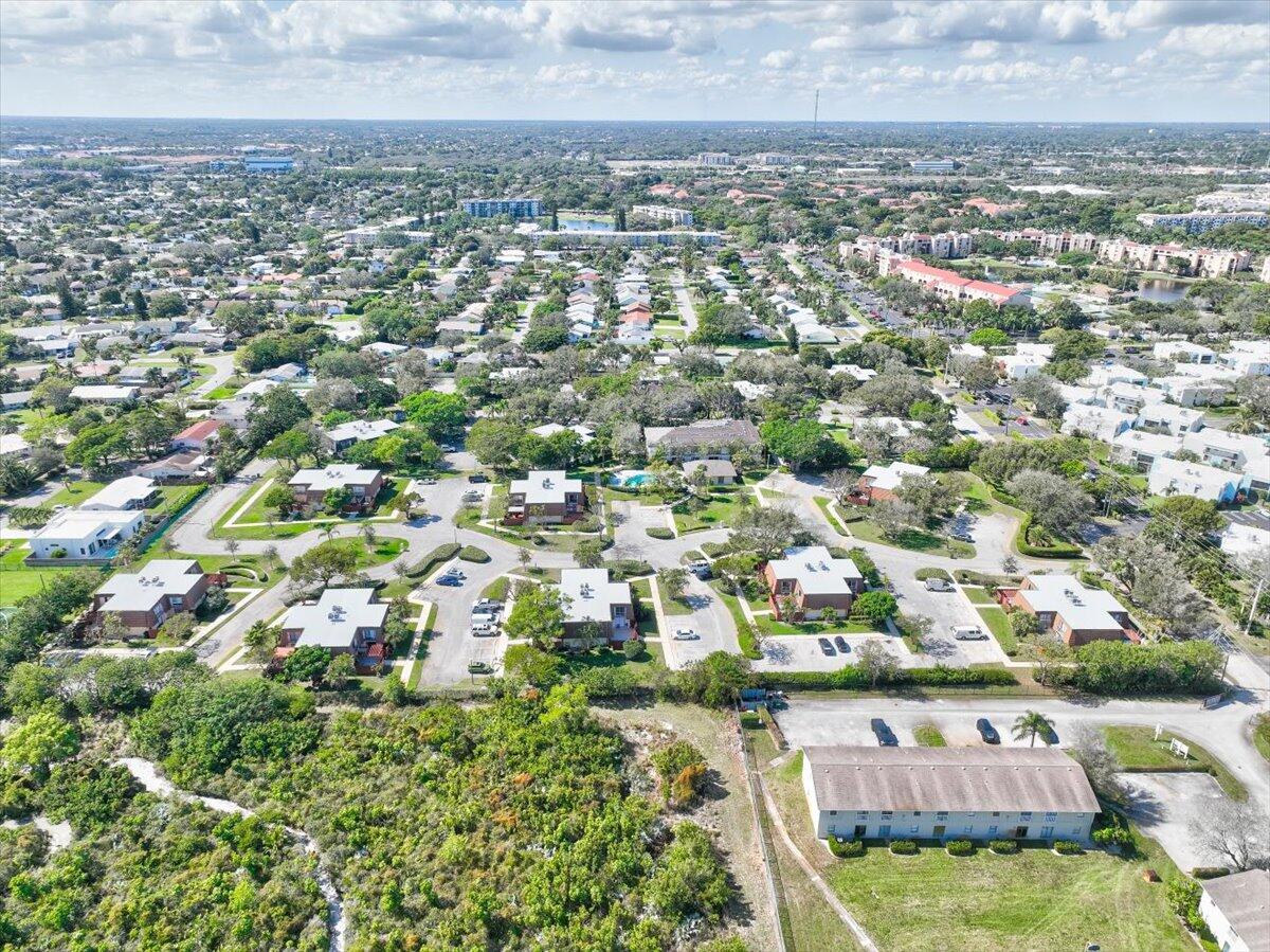 2645 Albatross Road 4-D, Delray Beach, Palm Beach County, Florida - 2 Bedrooms  
2 Bathrooms - 