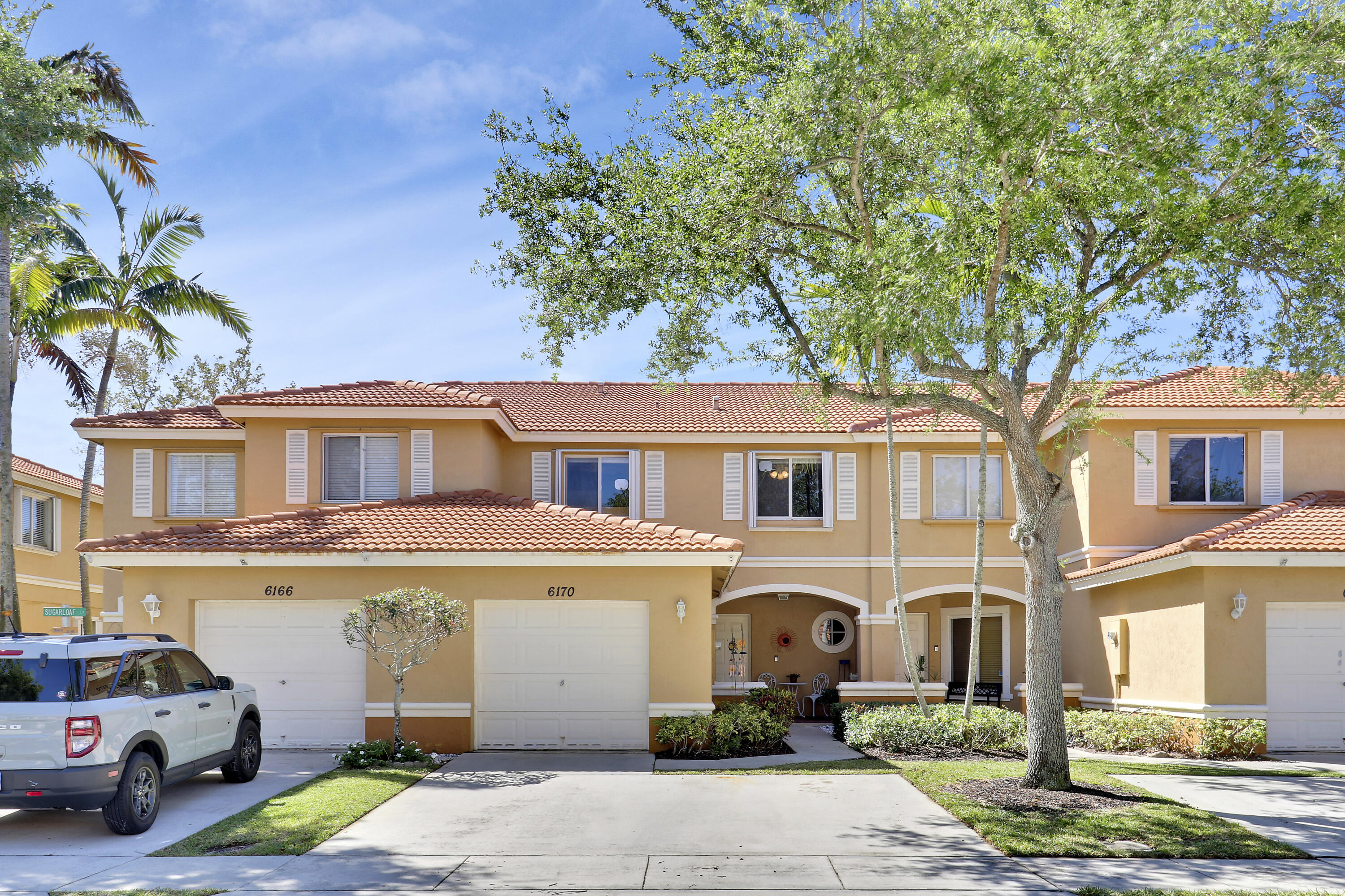 Property for Sale at 6170 Sugar Loaf Lane, West Palm Beach, Palm Beach County, Florida - Bedrooms: 3 
Bathrooms: 2.5  - $410,000