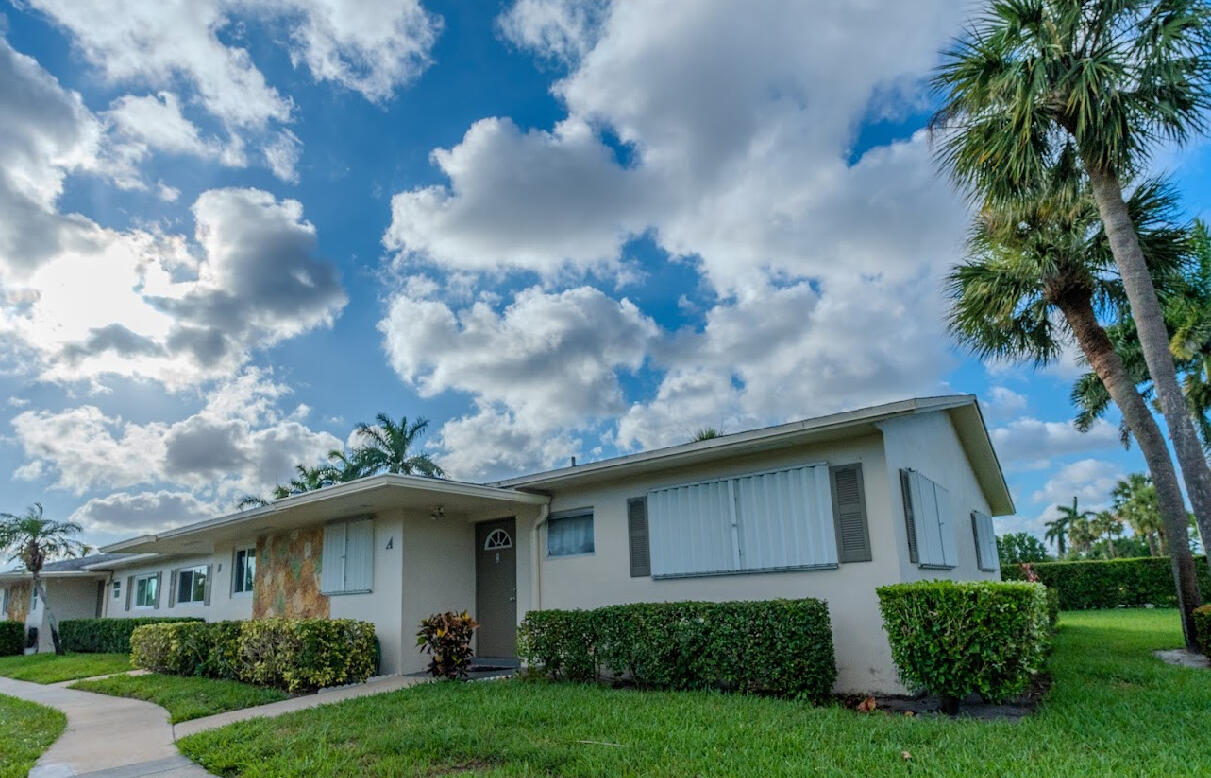 2671 Emory Drive A, West Palm Beach, Palm Beach County, Florida - 2 Bedrooms  
2 Bathrooms - 