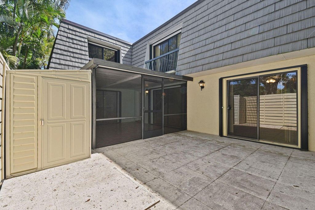 Photo of 1407 14th Terrace, Palm Beach Gardens, FL 33418 (MLS # RX-11049847)