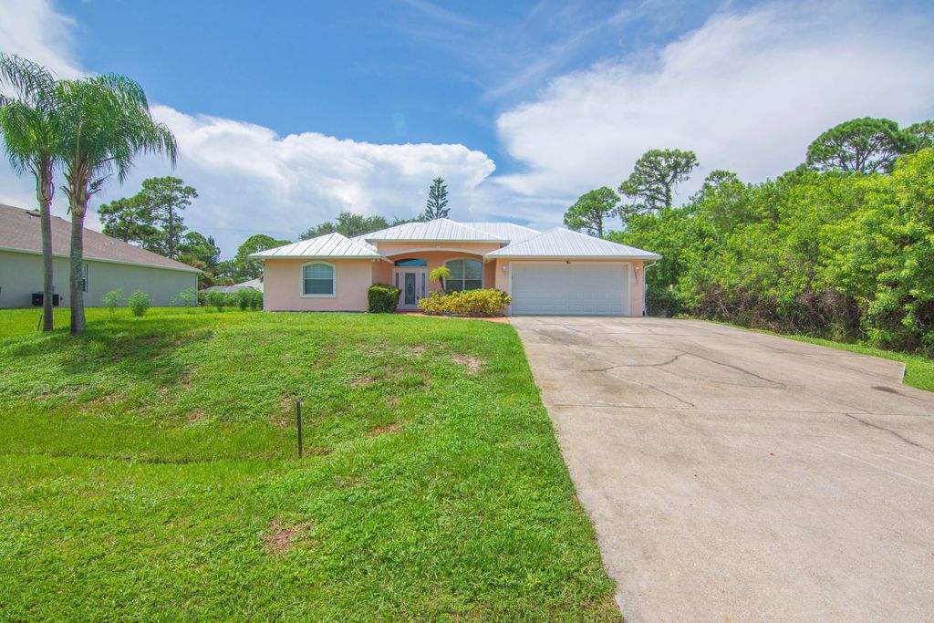 Photo of 1456 Schumann Drive, Sebastian, FL 32958 (MLS # RX-11087734)