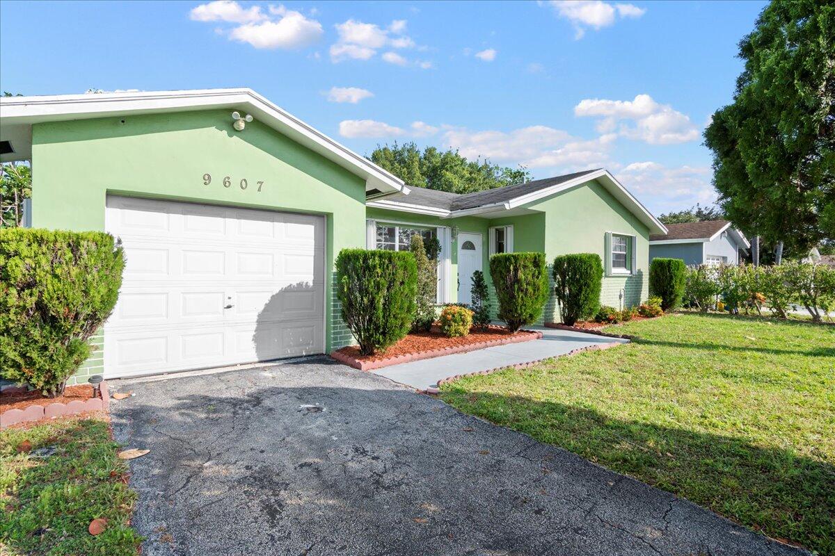 Property for Sale at 9607 Park Row, Boca Raton, Palm Beach County, Florida - Bedrooms: 3 
Bathrooms: 2  - $489,900