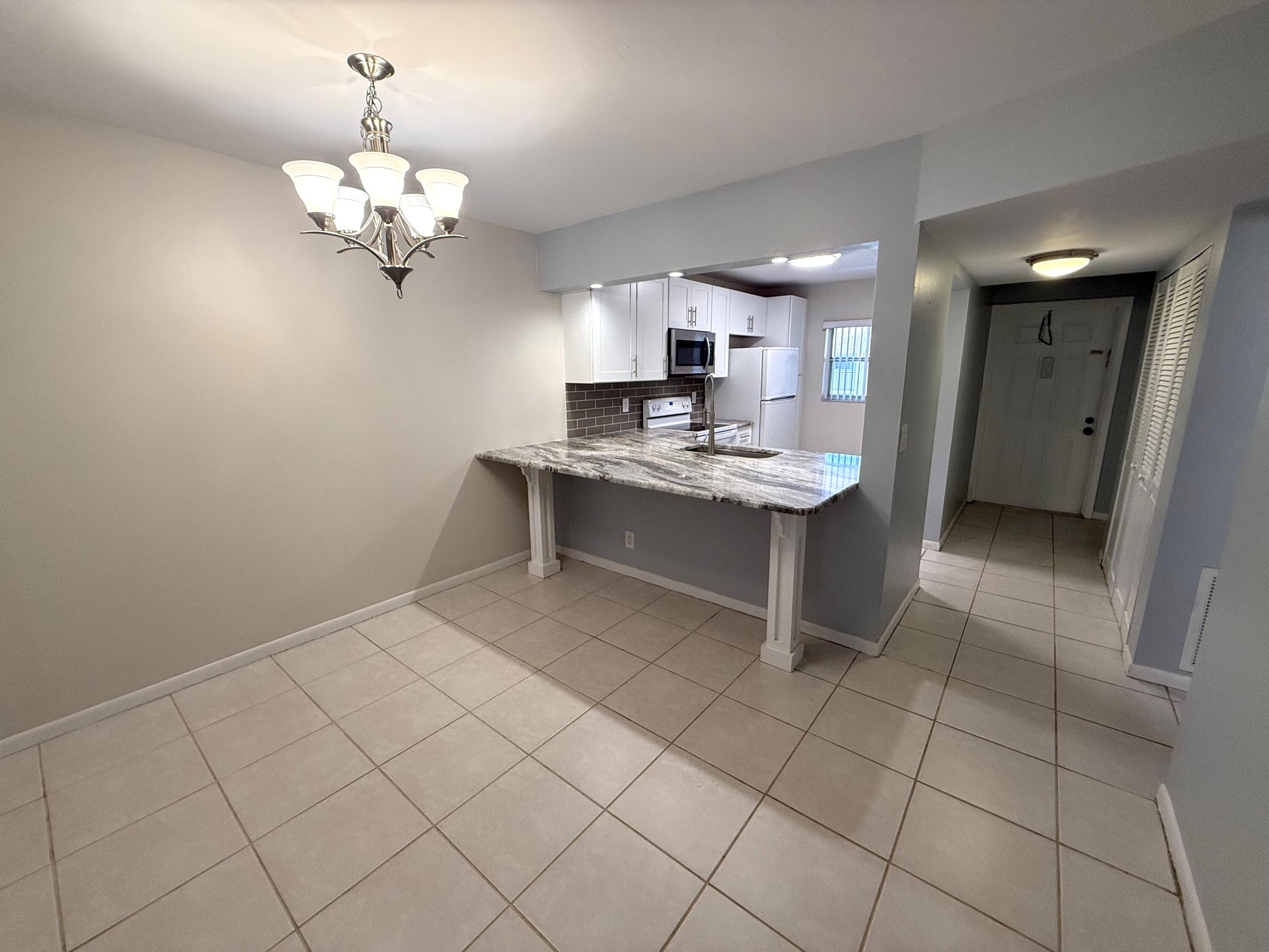 Property for Sale at 2965 Sw 22nd Avenue 2040, Delray Beach, Palm Beach County, Florida - Bedrooms: 2 
Bathrooms: 2  - $299,999