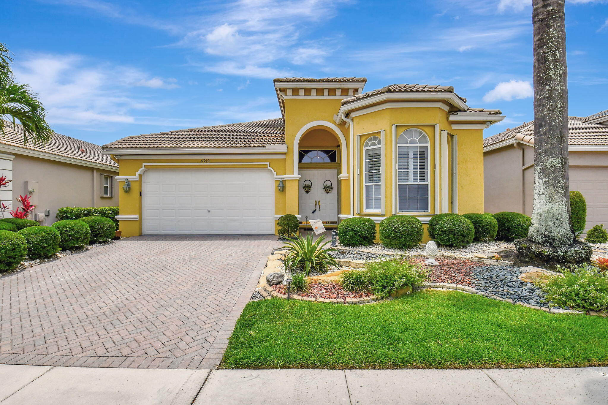 Property for Sale at 6910 Southport Drive, Boynton Beach, Palm Beach County, Florida - Bedrooms: 3 
Bathrooms: 2  - $389,000