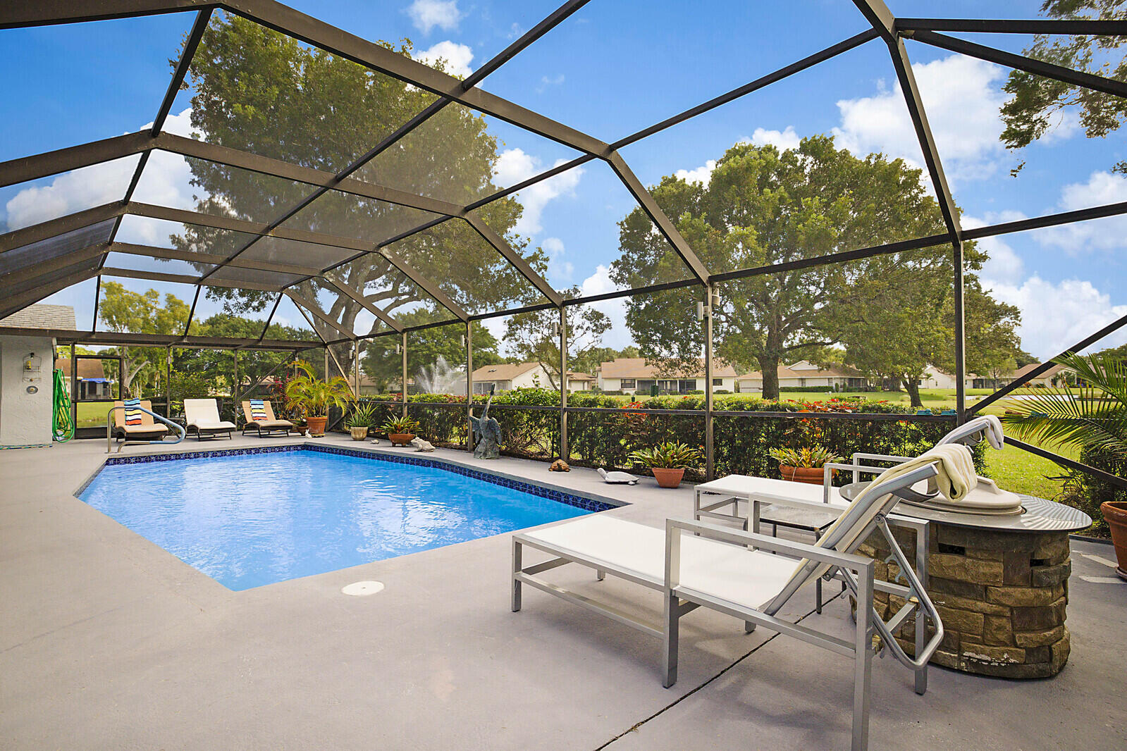 Property for Sale at 5662 Willow Creek Lane, Delray Beach, Palm Beach County, Florida - Bedrooms: 2 
Bathrooms: 2.5  - $825,000