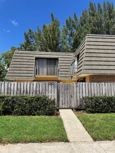 Photo of 4716 47th Way, West Palm Beach, FL 33407 (MLS # RX-11126681)