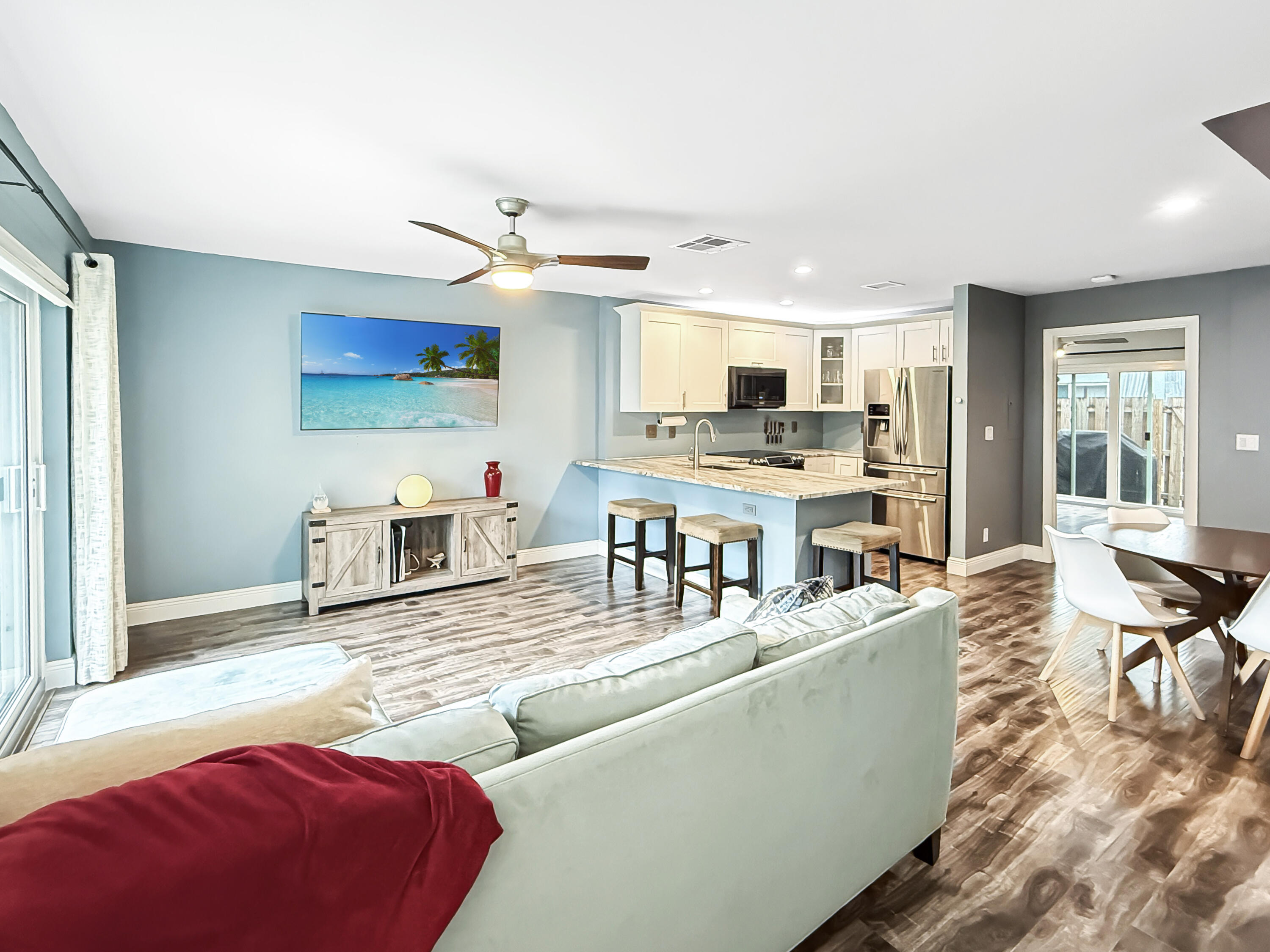 1320 Cypress Way, Palm Springs, Miami-Dade County, Florida - 3 Bedrooms  
2.5 Bathrooms - 
