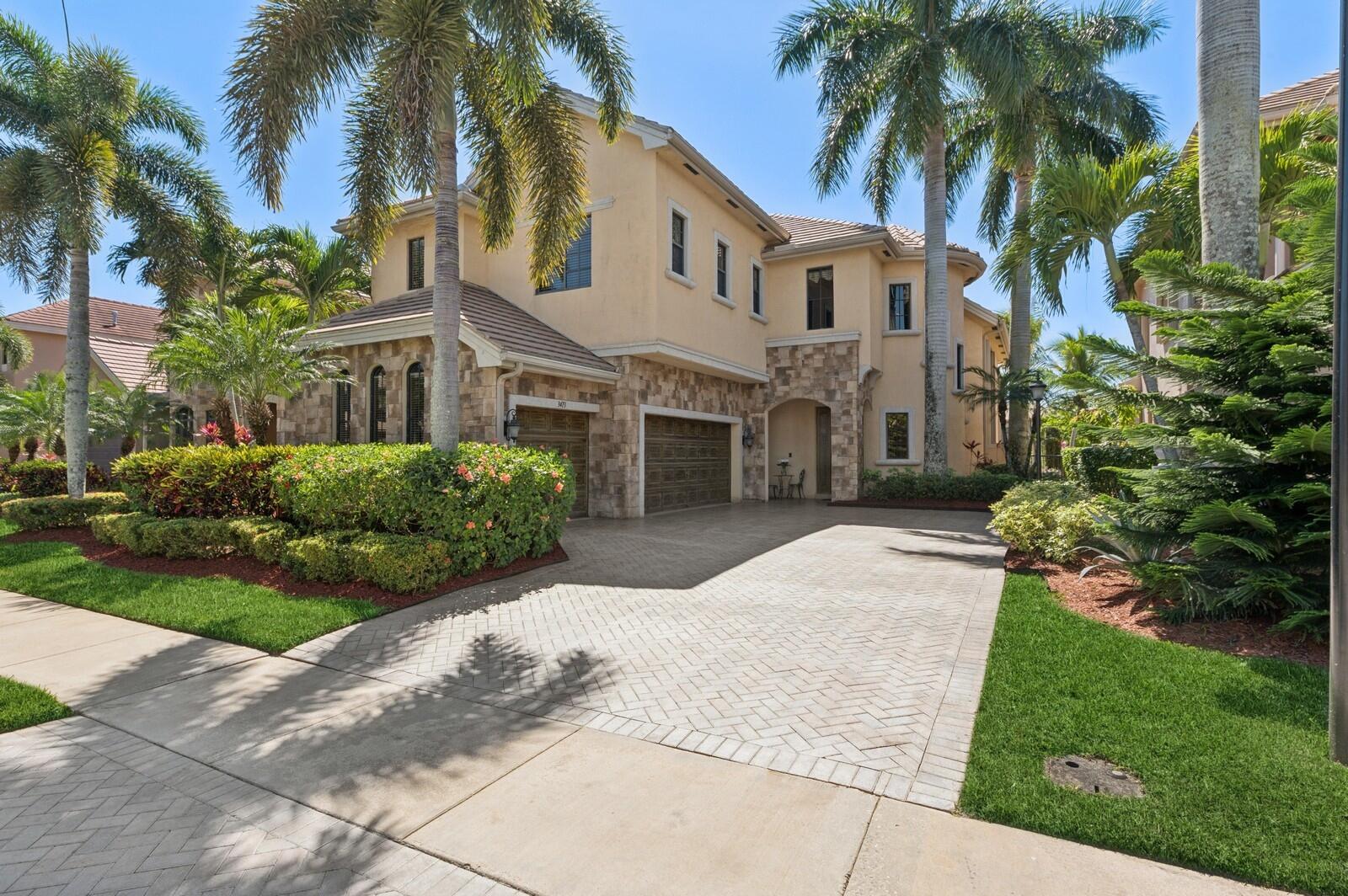 Property for Sale at 3473 Collonade Drive, Wellington, Palm Beach County, Florida - Bedrooms: 5 
Bathrooms: 4.5  - $1,050,000
