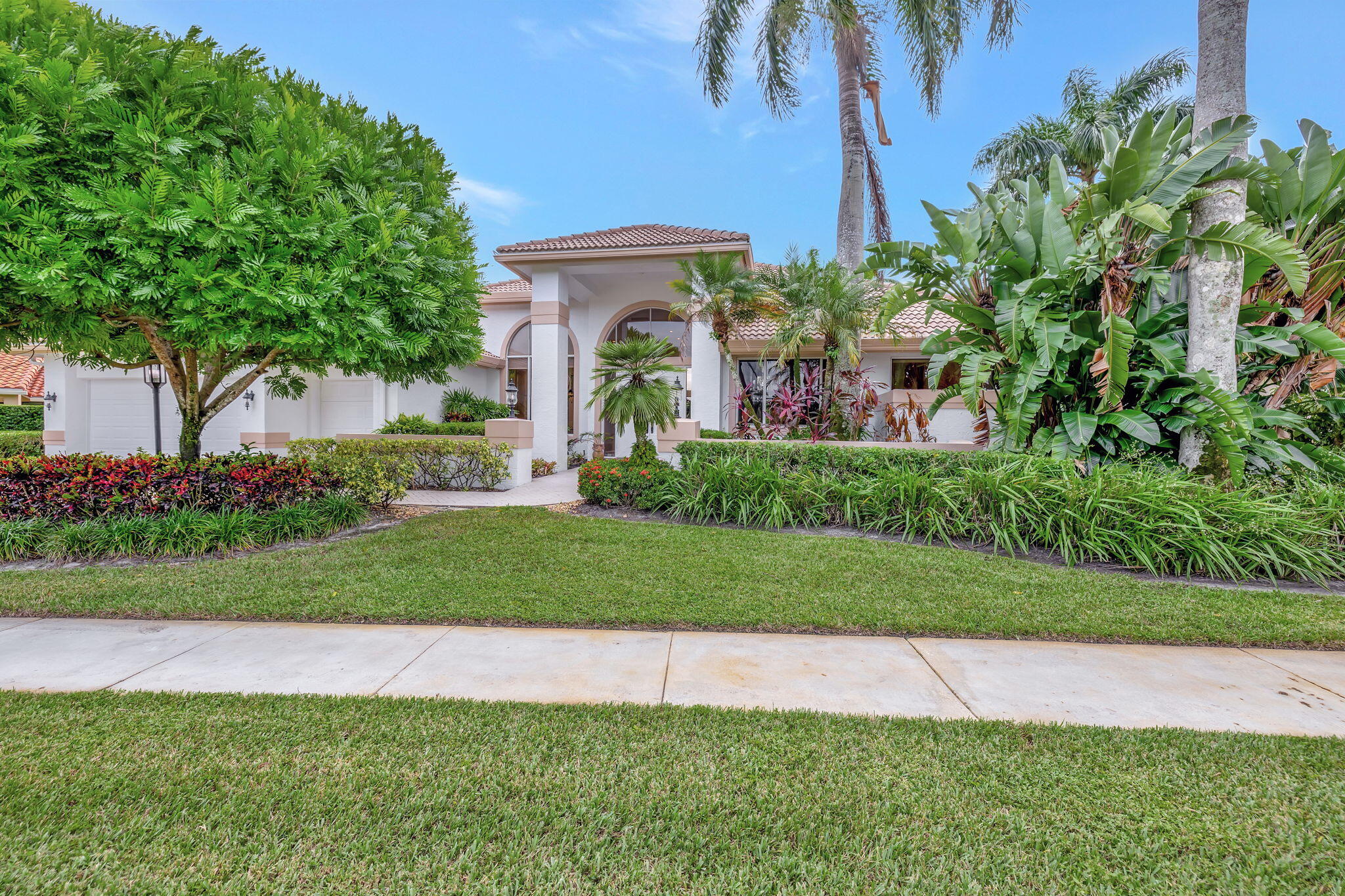 10770 Stonebridge Boulevard, Boca Raton, Palm Beach County, Florida - 3 Bedrooms  
3.5 Bathrooms - 