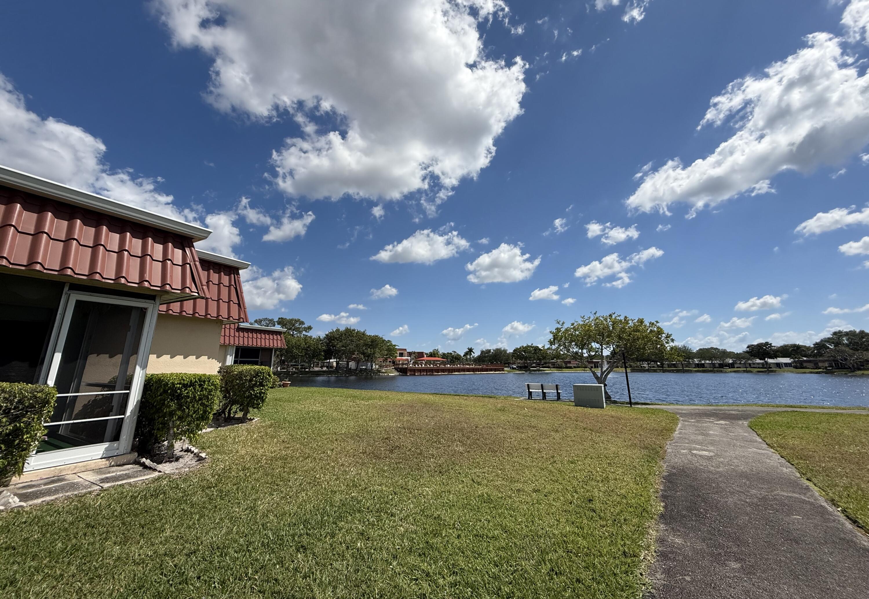 734 Nantucket Circle, Lake Worth, Palm Beach County, Florida - 2 Bedrooms  
2 Bathrooms - 