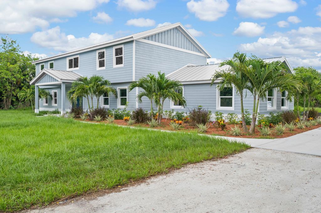 Photo of 6008 S Citrus Avenue, Fort Pierce, FL 34982 (MLS # RX-11077653)
