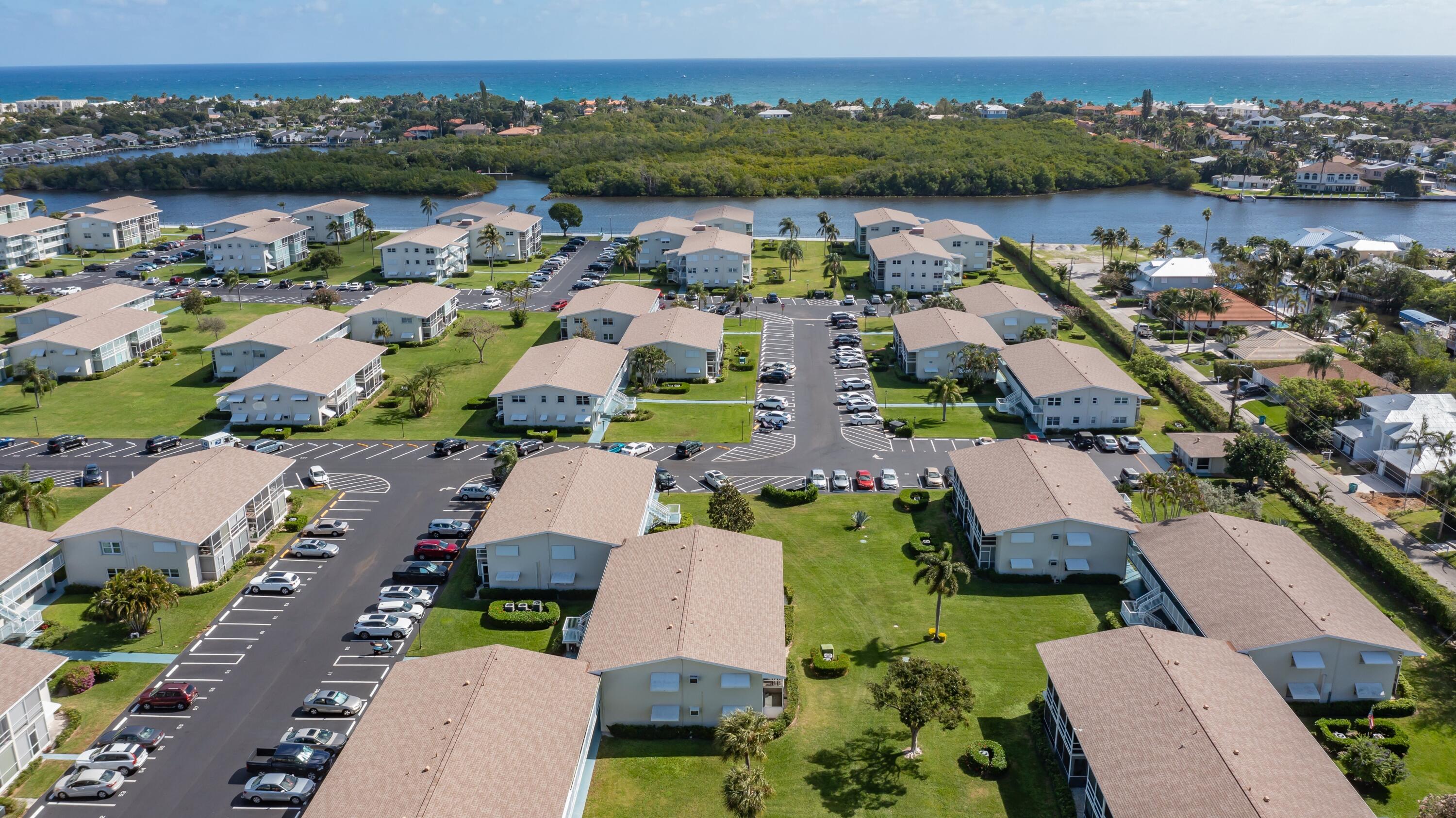 740 Horizons 207, Boynton Beach, Palm Beach County, Florida - 1 Bedrooms  
1 Bathrooms - 