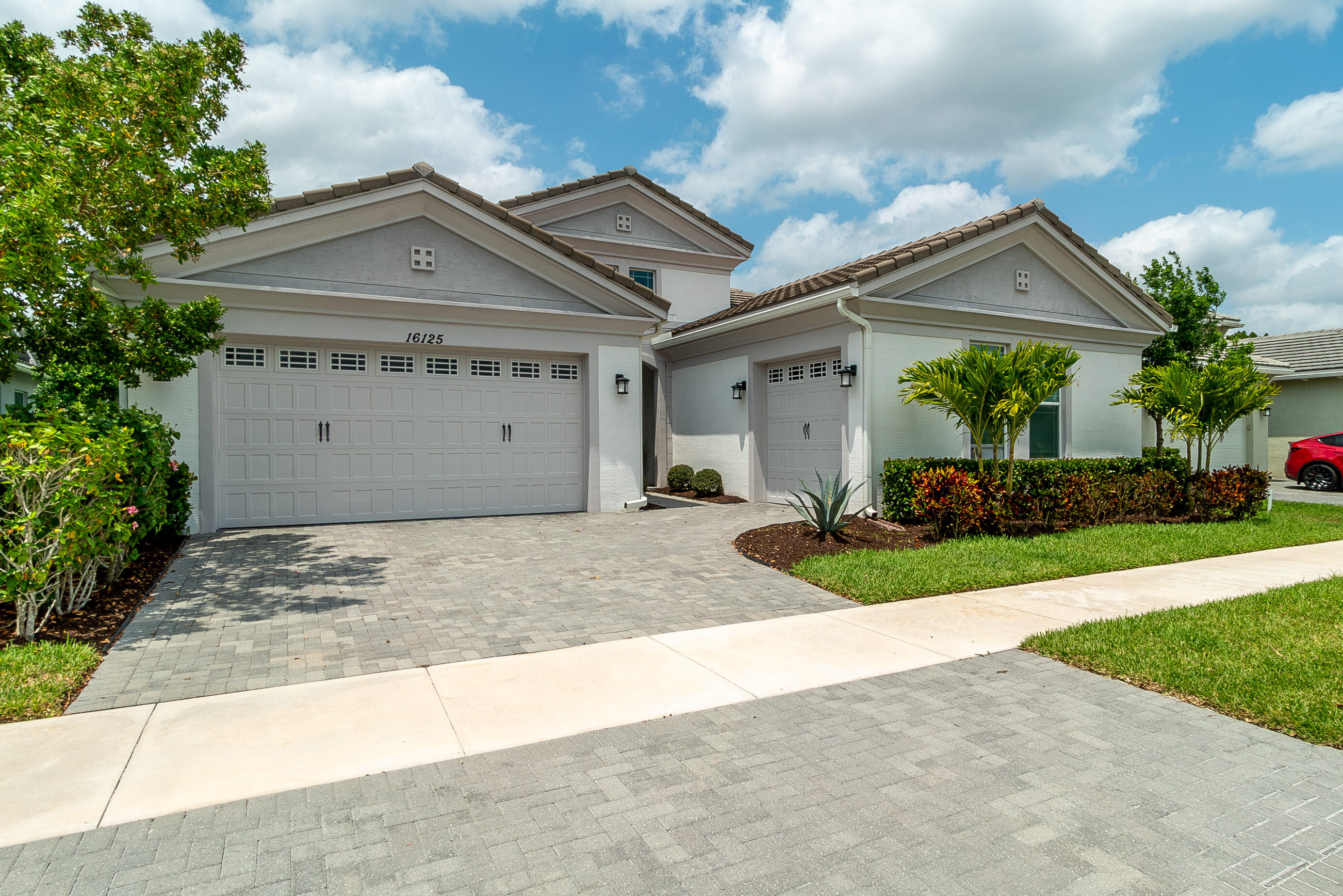 Property for Sale at 16125 Whippoorwill Circle, Westlake, Palm Beach County, Florida - Bedrooms: 4 
Bathrooms: 3  - $769,000