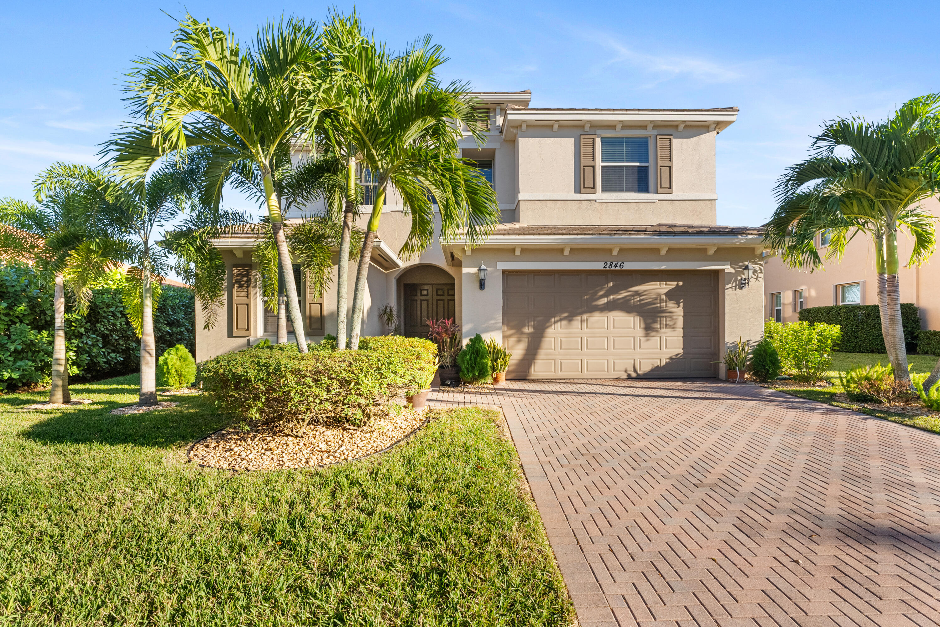 2846 Bellarosa Cir Circle, Royal Palm Beach, Palm Beach County, Florida - 6 Bedrooms  
5 Bathrooms - 