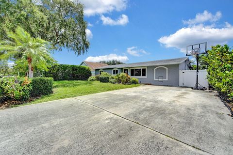 Tiny photo for 1260 SW 17th Street, Boca Raton, FL 33486 (MLS # RX-11095874)