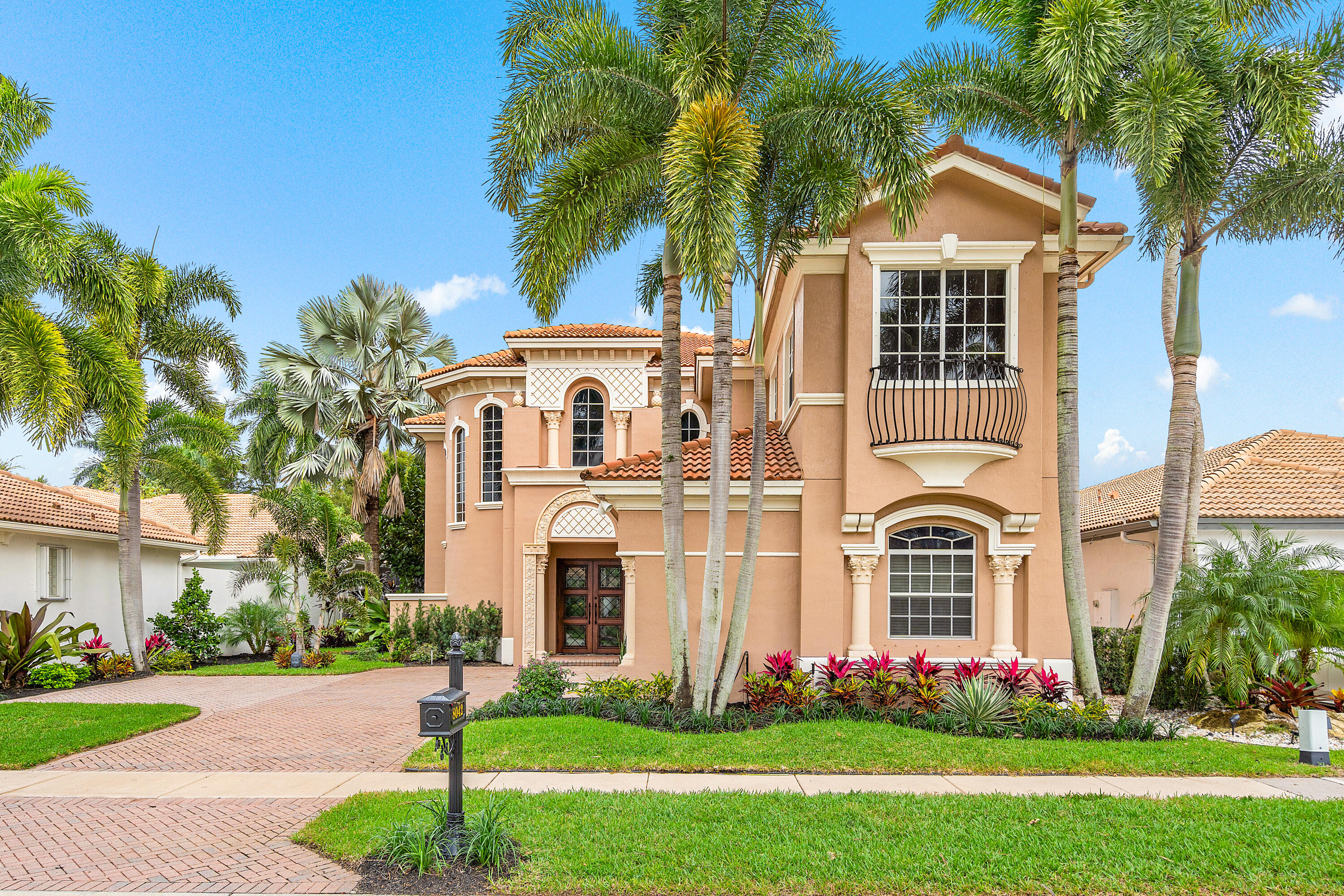 Property for Sale at 8042 Laurel Ridge Court, Delray Beach, Palm Beach County, Florida - Bedrooms: 4 
Bathrooms: 5  - $1,495,000